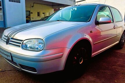 VW Golf 330.408 km 650 &euro; Homburg 66424