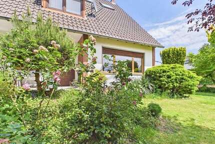 Haus Kreuzau / Stockheim Stockheim - 6 Zimmer, 165 m&sup2;, 295.600&euro; | Angebot:26947660