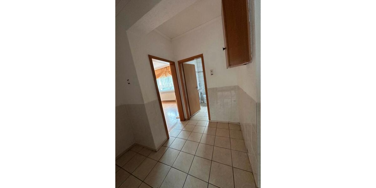 Etagenwohnung Bremerhaven - 5 Zimmer, 130 m&sup2;, 1.400&euro; | Angebot:25095765