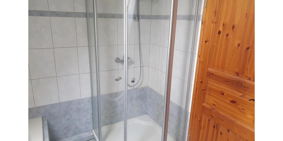 Etagenwohnung Hamberge - 3 Zimmer, 95 m&sup2;, 950&euro; | Angebot:25207815