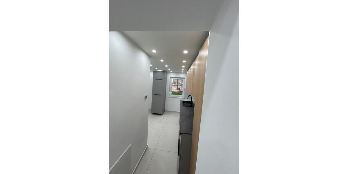 Kernsanierte 2 Zimmer Wohnung 2 zimmer