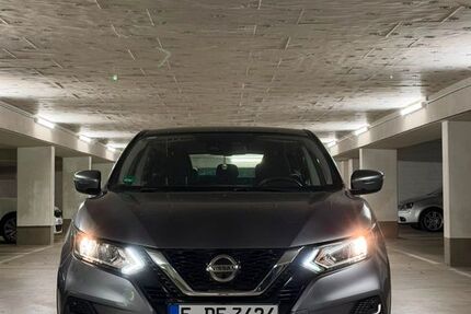 Nissan Qashqai 74.505 km 16.400 &euro; Düsseldorf 40472
