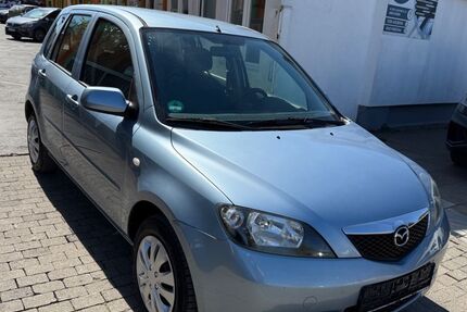 Mazda 2 164.000 km 1.990 € Essen 45143
