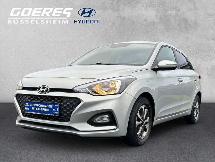 i20