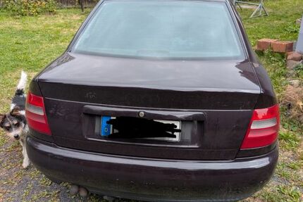 Audi A4 224.000 km 1.600 &euro; Großhennersdorf 02747