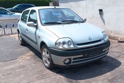 Renault Clio 174.000 km 1.500 &euro; Koblenz 56077