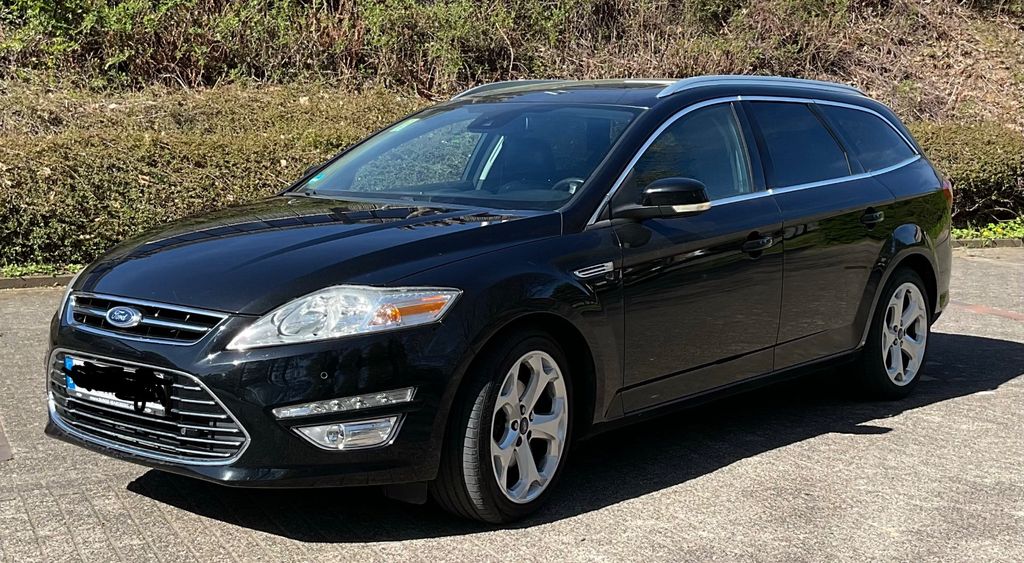 Ford Mondeo 155.700 km 6.800 &euro; Höxter 37671