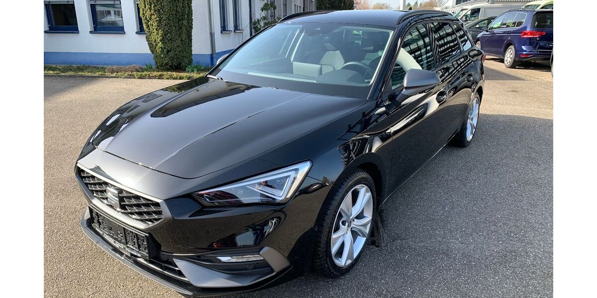 Seat Leon 23.567 km 28.300 &euro; Sasbach 77880