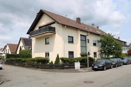 Provisionsfreie helle 4-Zimmer-ETW (1. OG) in Top-Lage 4 zimmer