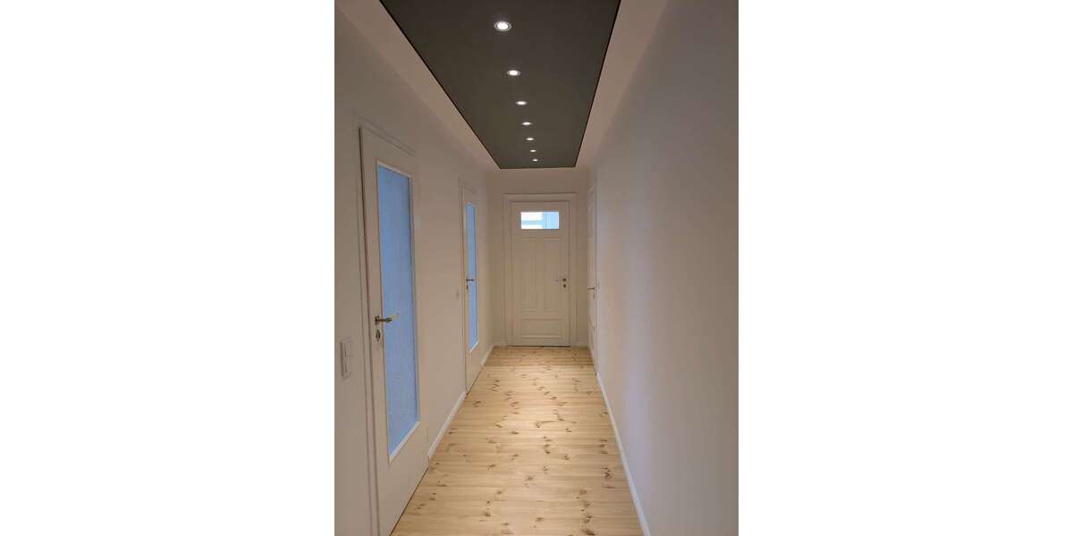 Etagenwohnung Meißen - 5 Zimmer, 100 m&sup2;, 1.000&euro; | Angebot:25457378