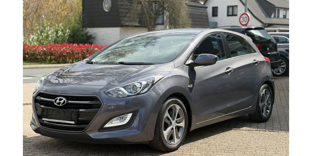 Hyundai i30 95.000 km 9.900 &euro; Bassum 27211