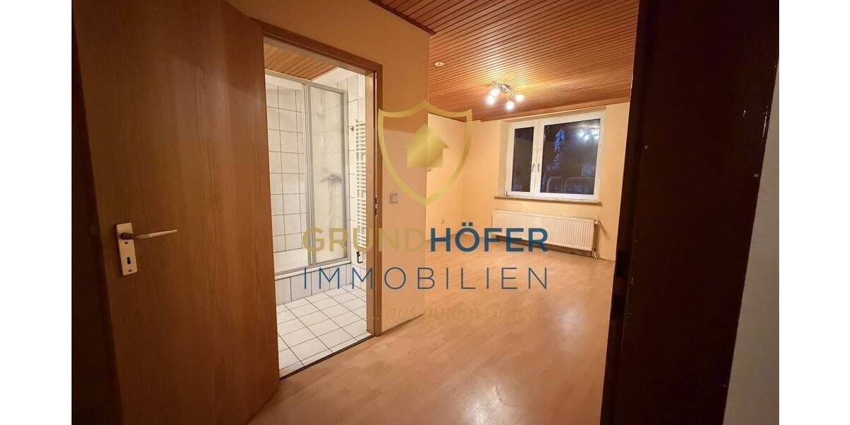 Reihenmittelhaus Wilhelmshaven Innenstadt - 1 Zimmer, 221 m&sup2;, 220.000&euro; | Angebot:25671923