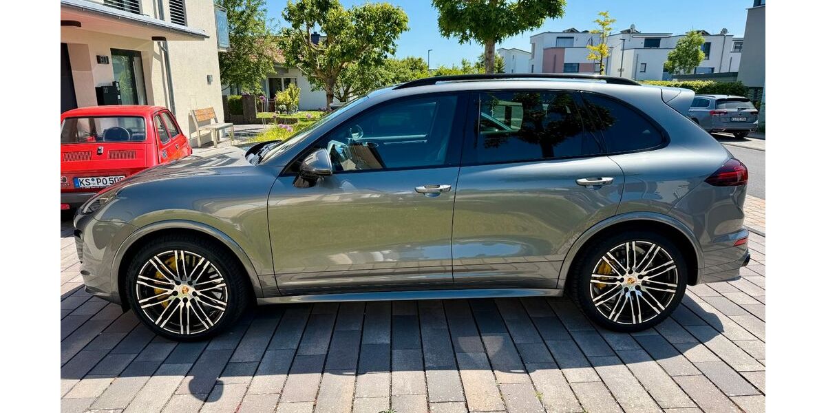 Porsche Cayenne 87.826 km 49.200 &euro; Baunatal 34225