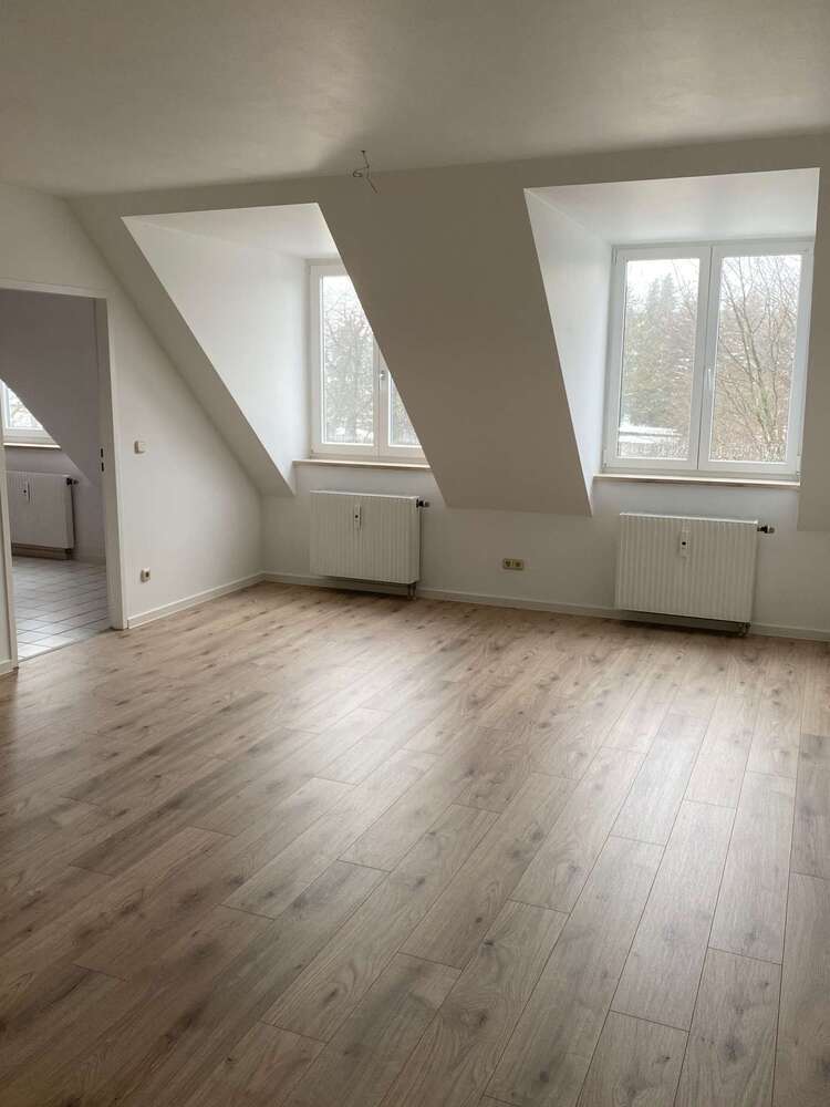 Wohnung zum Mieten in Chemnitz 399 € 59.12 m²