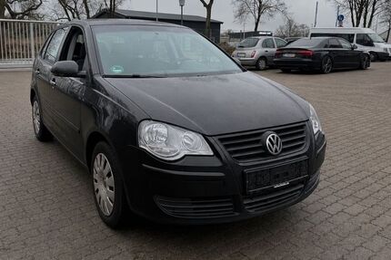 VW Polo 198.000 km 2.499 &euro; Ladelund 25926