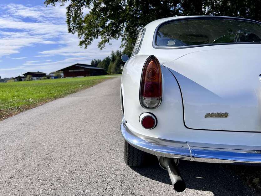 Alfa Romeo Sprint 110.000 km 47.000 € Rosenheim 83022