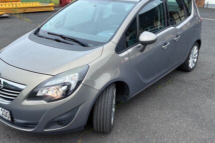 Opel Meriva 154.000 km 4.500 &euro; Hönningen 53506