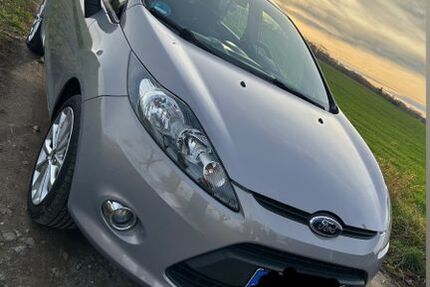 Ford Fiesta 63.000 km 5.100 &euro; Dresden 01169