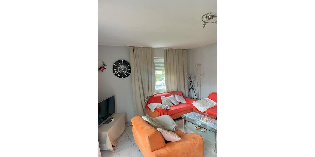 Erdgeschoßwohnung Bad Hersfeld - 3 Zimmer, 78 m&sup2;, 600&euro; | Angebot:26698317