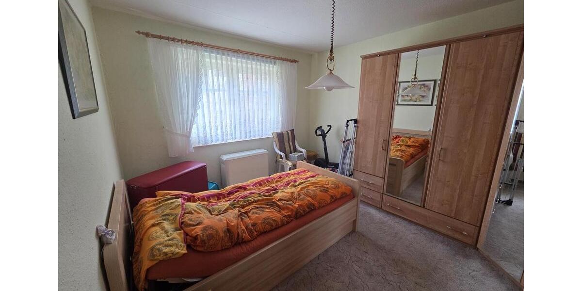 Hochparterre Weida - 2 Zimmer, 55 m&sup2;, 300&euro; | Angebot:25944538