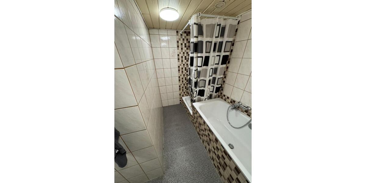 Doppelhaushälfte Neuental - 4 Zimmer, 85 m&sup2;, 890&euro; | Angebot:26250076