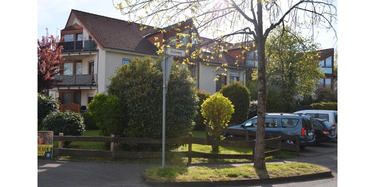 Etagenwohnung Bad Lippspringe - 3 Zimmer, 81 m&sup2;, 170.000&euro; | Angebot:26329413