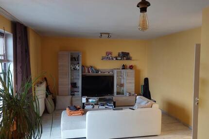 2-Zimmer-Wohnung mit Balkon, Einbauküche und Stellplatz 2 zimmer