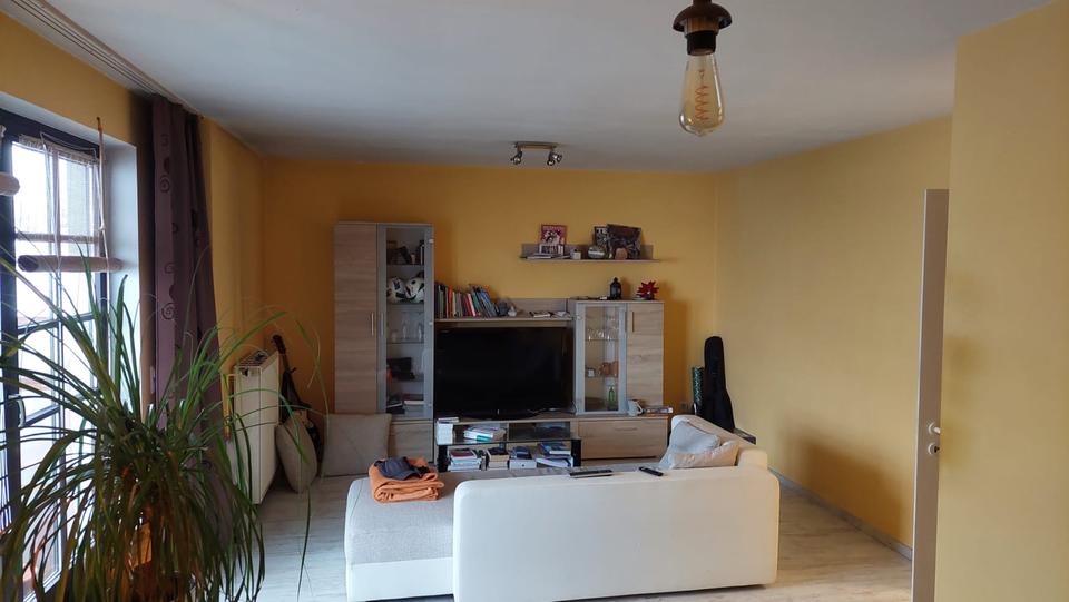 2-Zimmer-Wohnung mit Balkon, Einbauküche und Stellplatz 2 zimmer