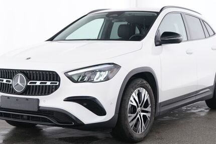 Mercedes-Benz GLA 200 5.904 km 38.980 &euro; Dörfles-Esbach 96487