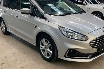Ford S-Max 207.000 km 11.550 &euro; Ditzingen 71254