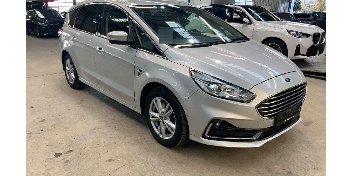 Ford S-Max 207.000 km 11.550 &euro; Ditzingen 71254