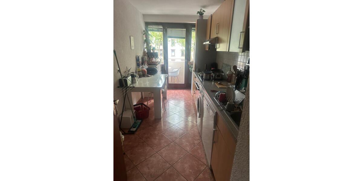 Etagenwohnung Karlsruhe Südstadt - 2 Zimmer, 18 m&sup2;, 320&euro; | Angebot:26672444