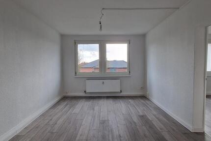 Gratis 300 EUR Amazon-Gutschein***Frisch renovierte 3-Zimmer-Wohnung mit Duschbad im Hochparterre! zimmer