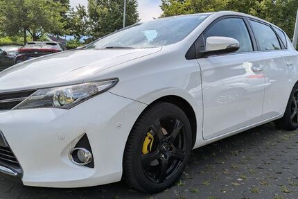 Toyota Auris 123.000 km 12.000 &euro; Eschborn 65760