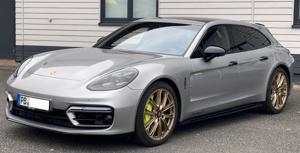 Porsche Panamera 50.000 km 104.300 &euro; Paderborn 33098