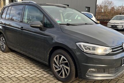 VW Touran 379.071 km 8.890 &euro; Ahrensfelde 16356