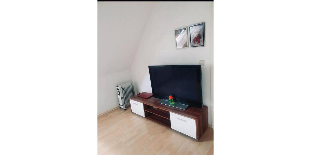 Dachgeschoßwohnung Friesenheim - 3 Zimmer, 100 m&sup2;, 1.180&euro; | Angebot:25477865