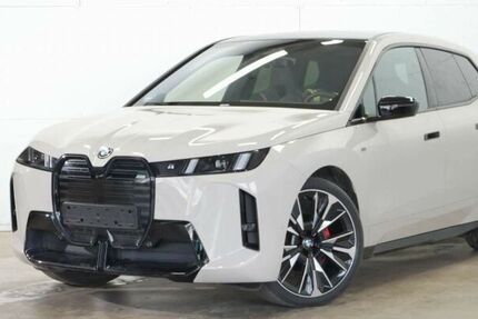 BMW iX 25.200 km 92.840 &euro; Paderborn 33100