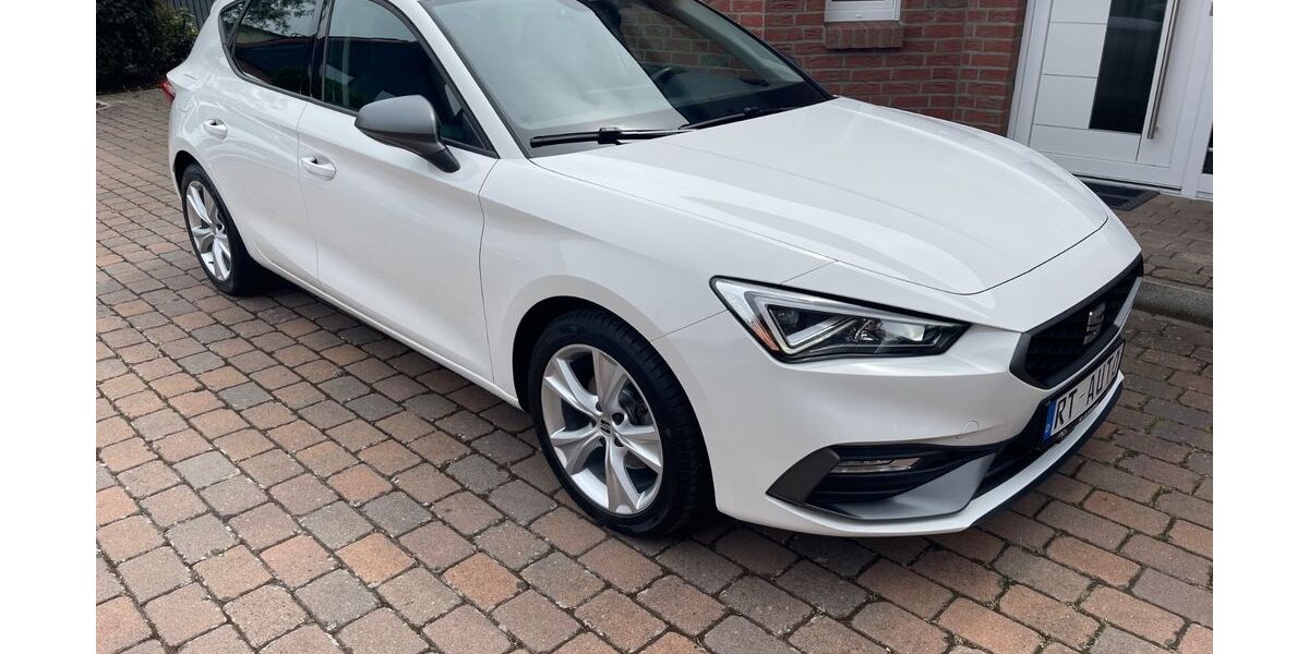 Seat Leon 54.000 km 20.700 &euro; Vechelde 38159
