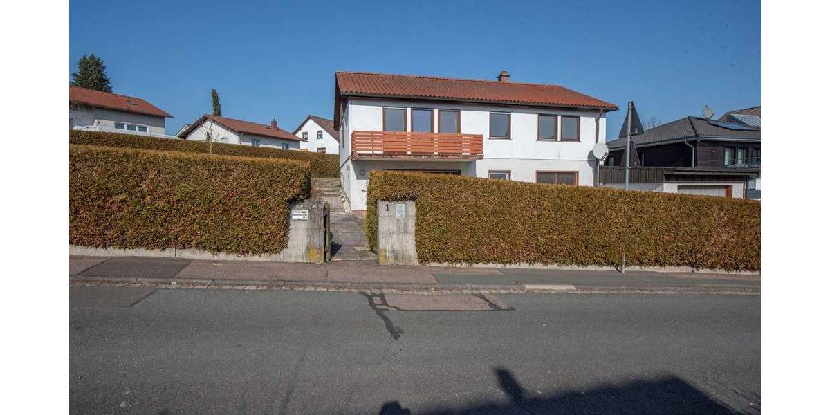 Einfamilienhaus Bad Camberg Erbach - 6 Zimmer, 175 m&sup2;, 385.000&euro; | Angebot:25695754