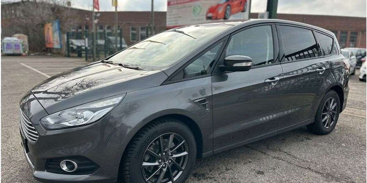 Ford S-Max 121.000 km 15.950 &euro; Berlin-Spandau 13585