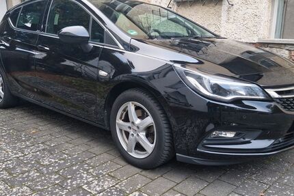 Opel Astra 111.000 km 11.999 &euro; Idstein 65510