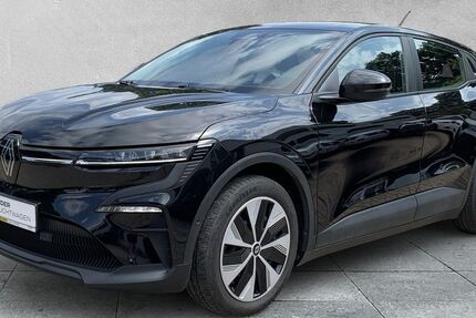 Renault Megane E-TECH 64.200 km 26.490 &euro; Zwickau 08064