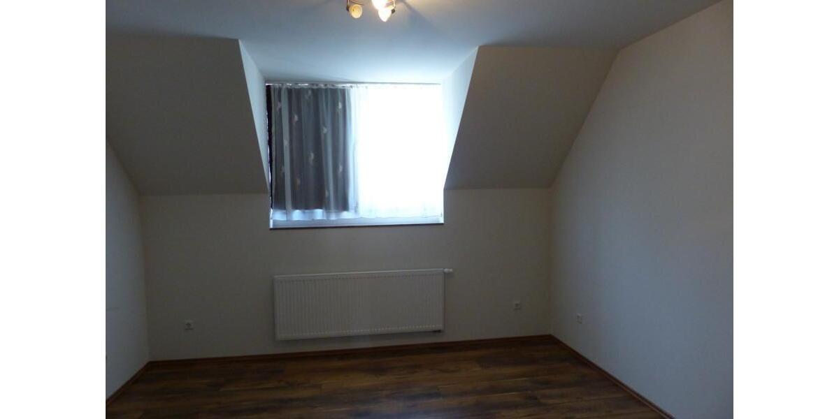 Etagenwohnung Kaiserslautern Engelshof - 4 Zimmer, 1 m&sup2;, 1.250&euro; | Angebot:26429801