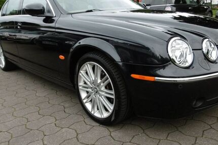 Jaguar S-Type