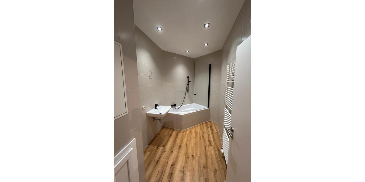 Etagenwohnung Gera Debschwitz - 3 Zimmer, 67 m&sup2;, 525&euro; | Angebot:26409190