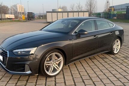 Audi A5 85.500 km 28.500 &euro; Lahr 77933