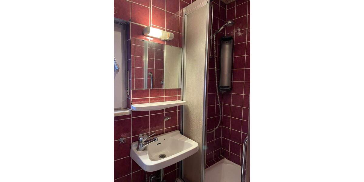 Einfamilienhaus Wetzlar / Dutenhofen Dutenhofen - 6 Zimmer, 120 m&sup2;, 245.000&euro; | Angebot:25317612