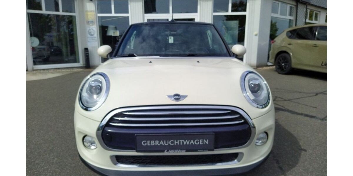 Mini Cooper Roadster 110.359 km 12.790 &euro; Sprotta-Siedlung 04838