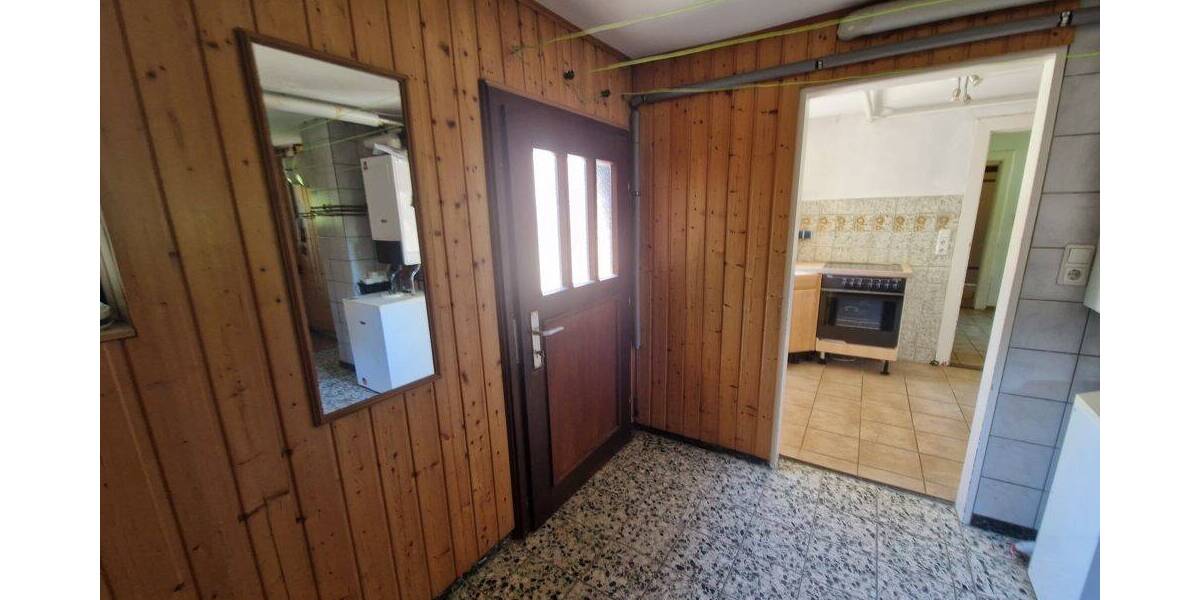 Einfamilienhaus Zetel / Neuenburg Neuenburg - 7 Zimmer, 162 m&sup2;, 217.000&euro; | Angebot:26886133